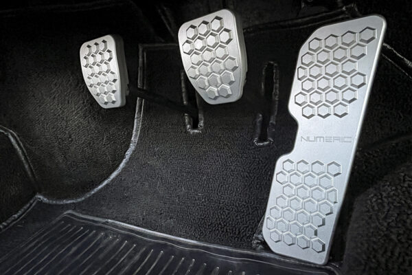 Porsche 911 Carrera G Body / 914 Numeric Racing Performance Pedals - Image 6