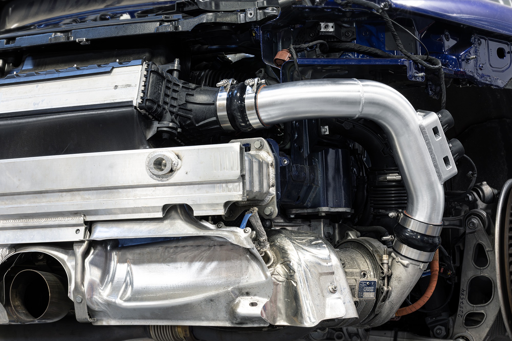 Porsche 992.2 Carrera GTS SOUL VTA Charge Pipe - Image 6