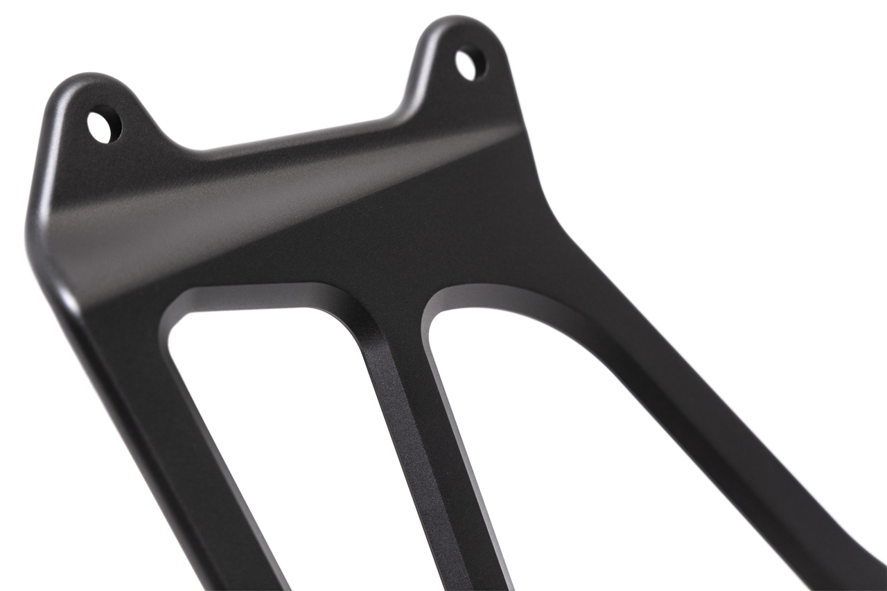 RSNV Porsche 981 / 718 GT4 Wing Risers - Image 4