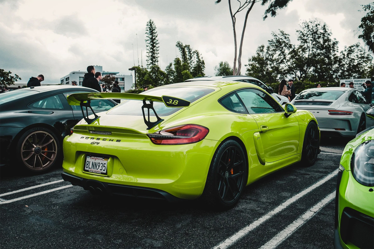 RSNV Porsche 981 / 718 GT4 Wing Risers - Image 9