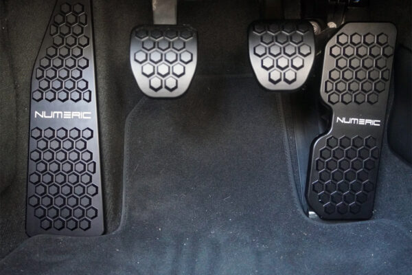 Porsche 987 Boxster / Cayman / 997 Carrera / Turbo Numeric Racing Performance Pedals - Image 5