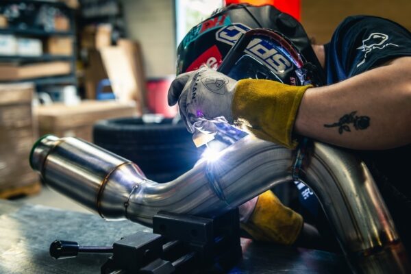 Porsche 718 GT4 RS / Spyder RS SOUL Resonated Over Axle Pipes - Image 9
