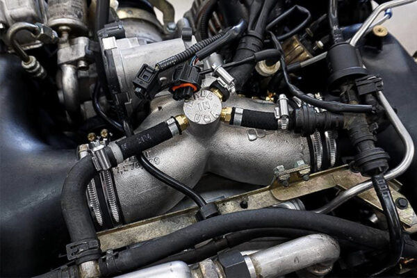 Porsche 996 Turbo IPD Intake Plenum - Image 4
