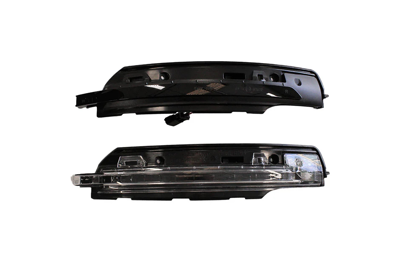 Porsche Macan Flat 6 Motorsports Sequential LED Mirror Turn Signals