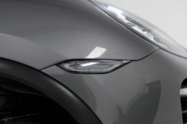 Porsche 958 Cayenne Flat 6 Motorsports Side Markers - Image 2
